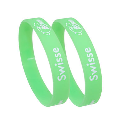Las pulseras de silicona de impresión deportiva pueden ser personalizadas