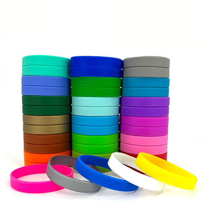 Pulseras de silicona personalizadas para publicidad Pulseras de silicona personalizadas para promocionar eventos de negocios