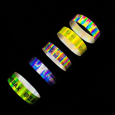 Fabrica de venta al por mayor Laser Glitter Pulsera suave delgada estilo personalizado logotipo de código de barras brillante pulsera de papel láser para el evento