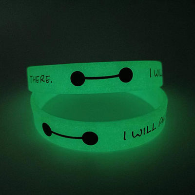 Fabrica de diseño personalizado Brazalete de silicona Fiesta Festival Actividad Evento Regalo Noctilucent Night Glow Brazaletes de silicona