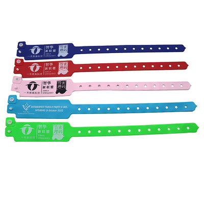 Pulsera desechable personalizada de color fluorescente de neón plástico vinilo PVC impermeable para eventos