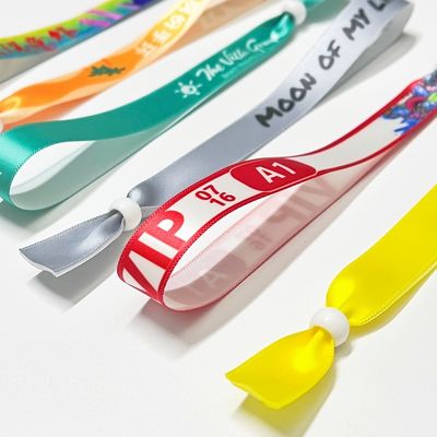 Logotipo personalizable Pulseras de tela tejida de poliéster Conciertos Eventos de promoción Regalo Larga ajustable