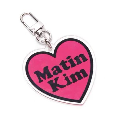 Fabrica personalizada Euroamericano corazón acrílico llavero de imagen llavero anillo pareja amante corazón palabras de texto impreso llavero