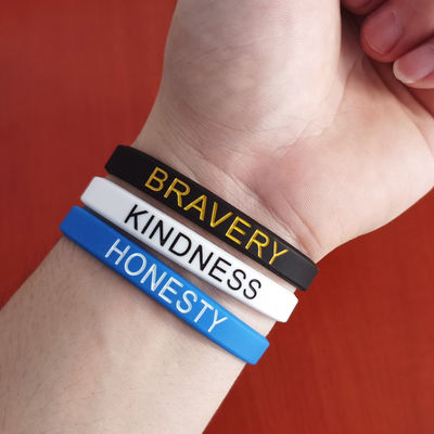 Brazaletes de silicona llamativos Regalos personalizados para eventos de negocios y promociones