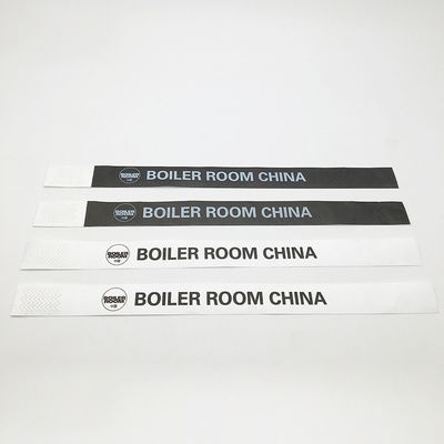 Logotipo personalizado Numeración secuencial Brazaletes Tyvek Piscina Tinta a prueba de agua Brazalete Tyvek Brazaletes