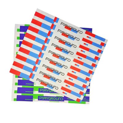 Impresión a todo color Brazalete Tyvek ajustable Perfecto para eventos Festivales Fabricado