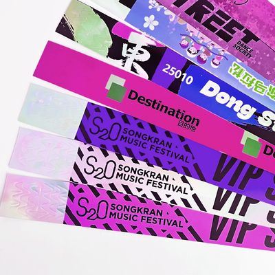 Artículos promocionales para conciertos y fiestas: Pulseras holográficas personalizables con purpurina de estrella dorada